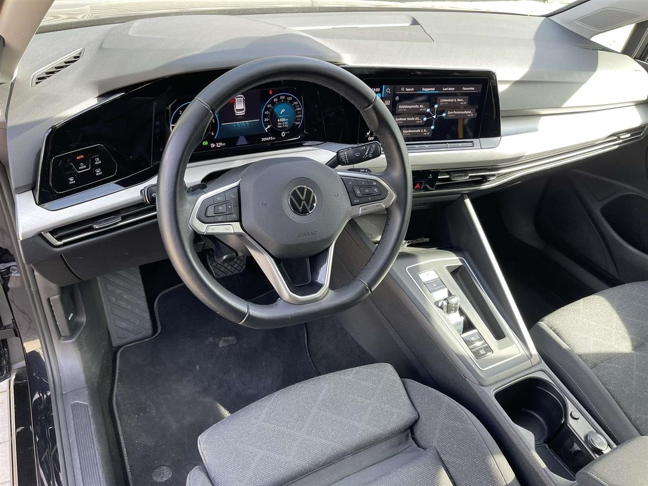 Volkswagen Golf VIII Variant TDI2.0 SCR Life Navi
