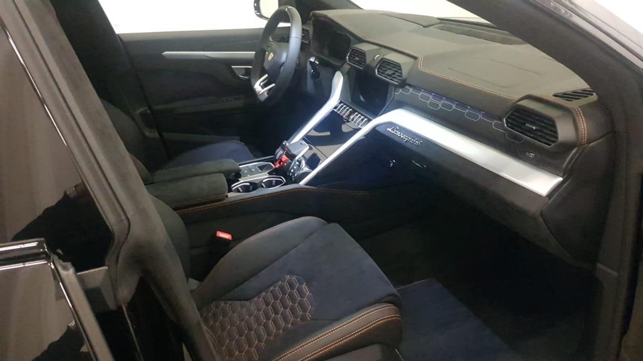 Lamborghini Urus 4.0 V8 4SITZ PANORAMA B&O