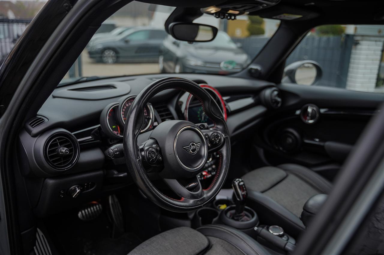 MINI John Cooper Works JCW John Cooper Works